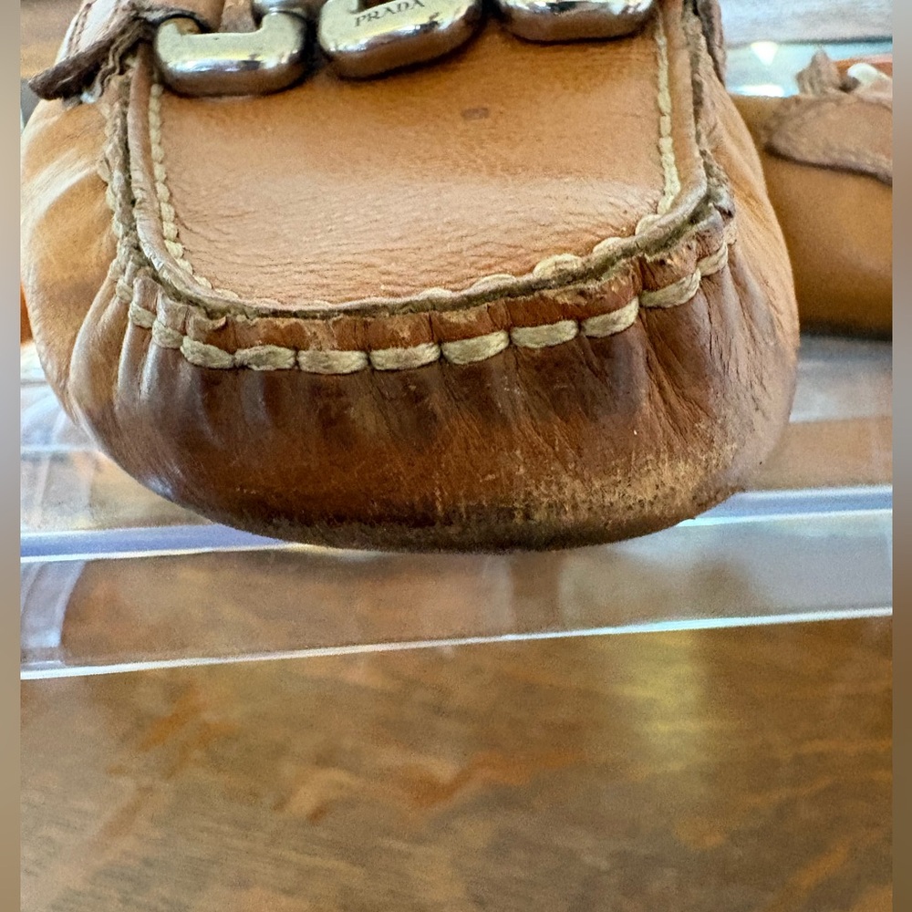 Vintage Prada, driving shoes, leather with metal chain accents. 37.5/Size 7 US. - Picture 2 of 12